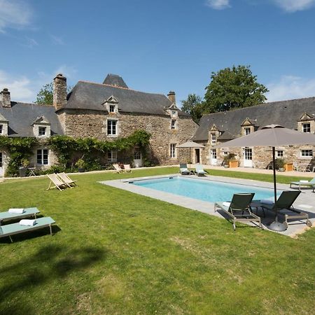 Manoir Du Vau D Arz Gites Et Chambres D Hotes Avec Piscine Malansac Buitenkant foto