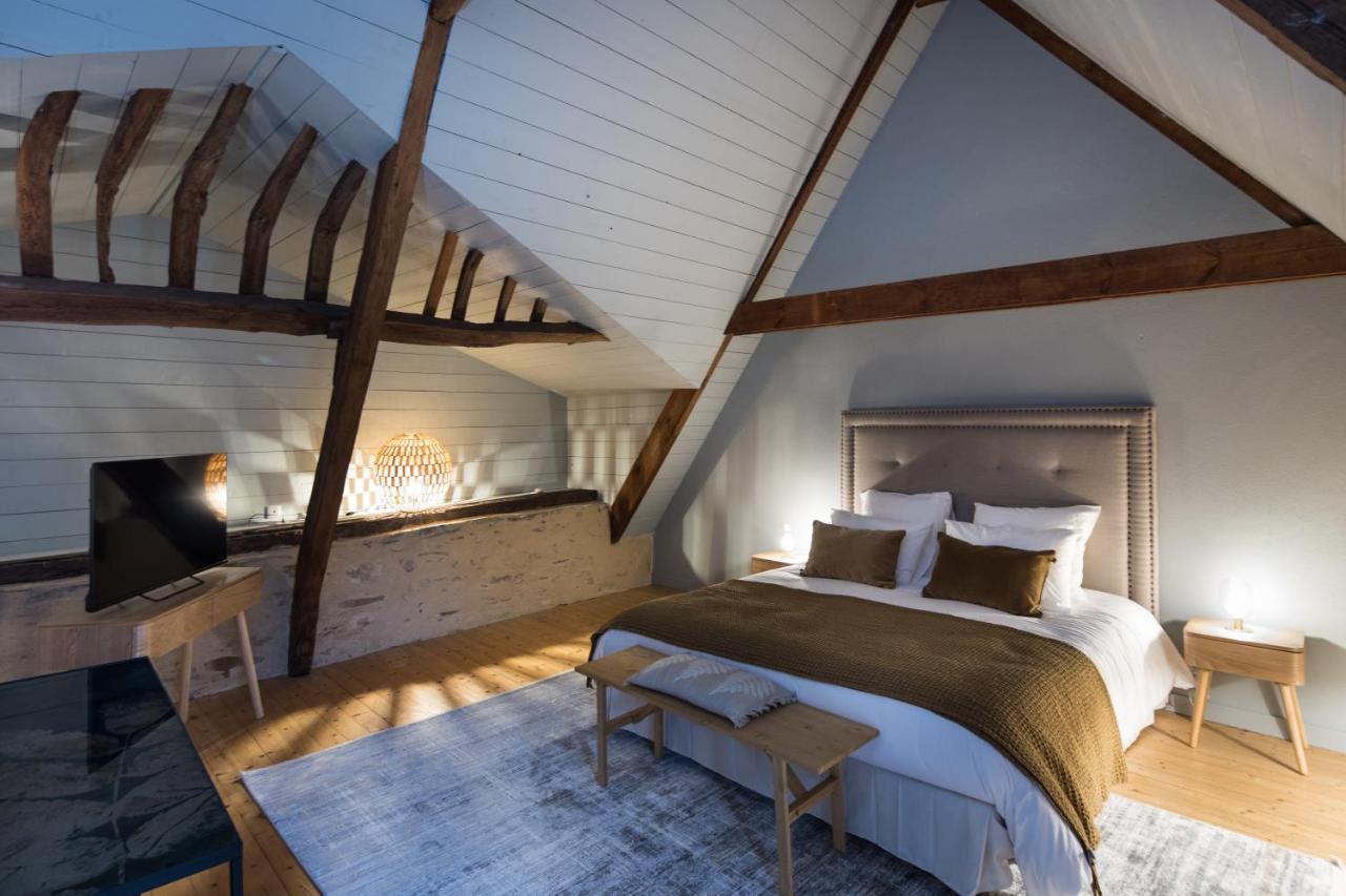 Manoir Du Vau D Arz Gites Et Chambres D Hotes Avec Piscine Malansac Buitenkant foto
