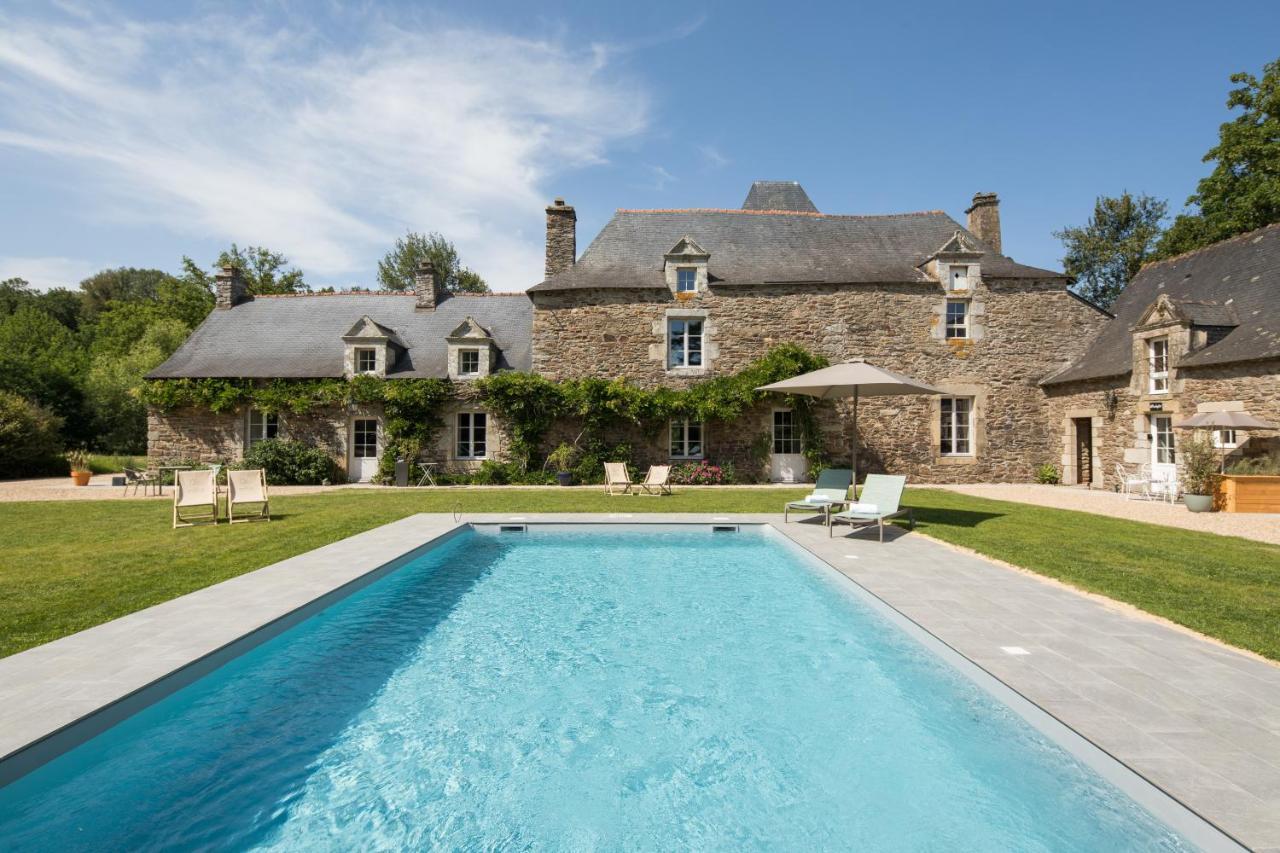 Manoir Du Vau D Arz Gites Et Chambres D Hotes Avec Piscine Malansac Buitenkant foto