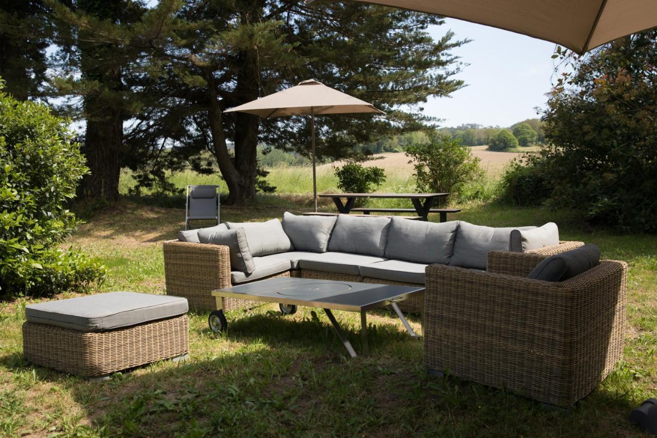 Manoir Du Vau D Arz Gites Et Chambres D Hotes Avec Piscine Malansac Buitenkant foto